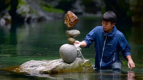 kokei mikuni|Rockbalancing Demonstration 2016 【Rocks Portrait】